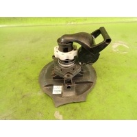 Лифт крепление запасного колеса renault clio iii 2007 год 8200367262 8200269378