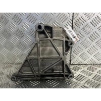 Кронштейн генератора Volkswagen Touareg 2002-2010 2005 070903143C