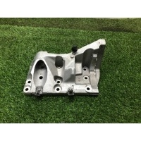 кронштейн двигателя Porsche Cayenne GTS 958 2014 9481022151R