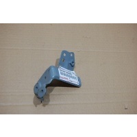 Toyota oe 537140d040 крепление , крыло