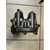 Bmw f 650 cs крышка головки 211302