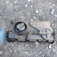Skoda oe 038103469 крышка клапонов