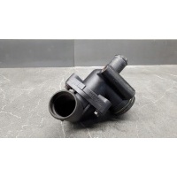 Xs7q - 9k478 - ad корпус термостата mondeo mk3 2.0 tdci