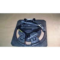 Форд focus ii mk2 2010 год рестайлинг домкрат ключ ухо комплект
