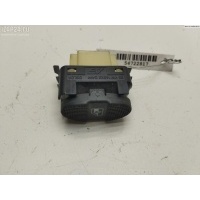 Кнопка стеклоподъемника заднего правого Volkswagen Sharan (1995-2000) 1995 7M0959855A