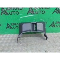 Накладка двери багажника Mitsubishi Pajero 4 2006-нв 5837A049