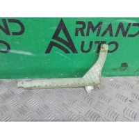 Направляющая стекла двери Audi A4 5 B9 2015-нв 8W0839067