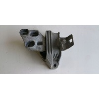 Mercedes - benz oe a2462400217 подвеска двигателя