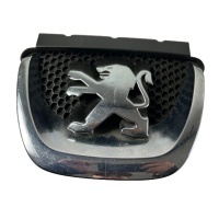 Эмблема логотип передняя peugeot 308 t7 9680505177