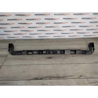 Кронштейн бампера центральный VOLKSWAGEN Passat B6 2010 3C5807861, 3C5807863, 3C5807861