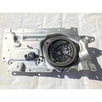 Динамик нч - динамик дверь audi oe 8s0035412