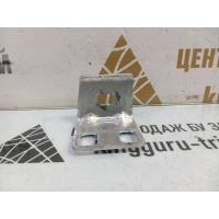 Кронштейн панели Volkswagen Touareg 3 CR7 2018-2022 4M0804285