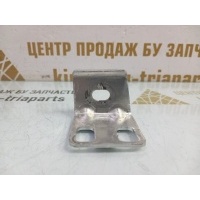 Кронштейн панели Volkswagen Touareg 3 CR7 2018-2022 4M0804286