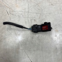 Датчик карт сенсор volvo xc90 2.4 d5 0261230106 30622083