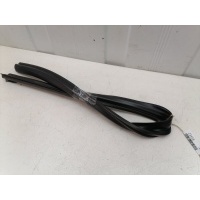 уплотнитель двери Chevrolet Lanos 96304156