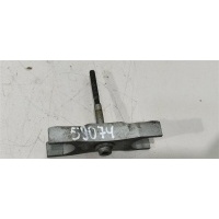 Скоба (кронштейн) крепления форсунки Volkswagen Passat 2013 03L130216A,03L216A, CFF