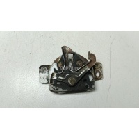 Замок капота Suzuki Vitara/Sidekick (1989 - 1999) 8211065D11