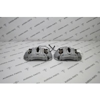 Комплект суппортов передних LH+RH Porsche Cayenne 92A 2010 7PP615149AD