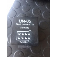 Блок крюка un - 05 flash - control 12v audi