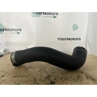 Патрубок интеркулера mercedes GL W166 2018 A1665280082