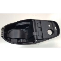 Kymco отличный 8 50i 19r кофр бардачёк под сиденье