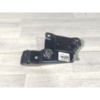 Кронштейн сиденья Volkswagen Touareg 7L 2005 7L0886221F