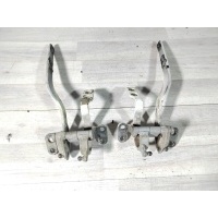 Петля двери багажника Volkswagen Touareg 7L 2005 7L6827301C, 7L6827302C