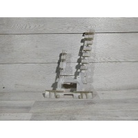 Кронштейн Volkswagen Touareg 7L 2005 7L0880671