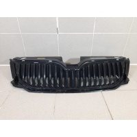 Решетка радиатора Skoda Octavia A7 5E0853653QWA