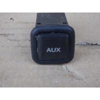 Audi a3 8p рестайлинг tt 8j разъем aux 8j0035475