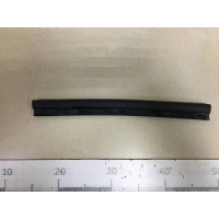 Уплотнитель капота Volkswagen Volkswagen Golf 6 (5K) 2009-2013 5K0823707C