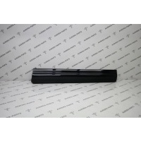 Молдинг передней двери нижний RH Porsche Cayenne 92A 2010 95855978804G2X