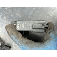 реле свечи skoda oe 03g907282a