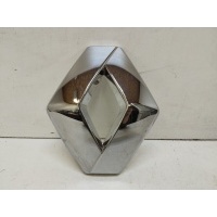 Эмблема решетки радиатора Renault Duster 2 2020- 628902376R