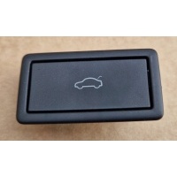 Кнопка открытия крышки багажника 3g0959831b passat tiguan