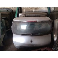 Стекло заднее Renault Megane 2 2004