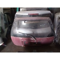 Стекло заднее Nissan Primera 10 1995