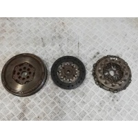 Sprzęło колесо dwuamasowe peugeot 3008 2.0 hdi гибрид 9672210080