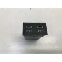 Toyota rav4 v гр 2023 панель разъем разъем usb тип c 85532 - 60040