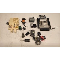 Блок управления двигателя kia oe 39101 - 2f568