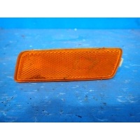 Поворотник левый бампера передняя volkswagen jetta v 1k5945071a