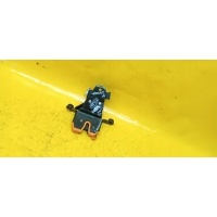 Skoda oe 1u6827501c замок крышки багажника