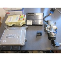 Kia ceed sw 1.4 16v блок управления 39110 - 2b620