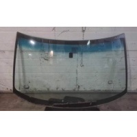 Стекло переднее subaru forester 01