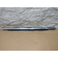 Уплотнитель Audi Q7 4L 2007 4L0853763A2ZZ