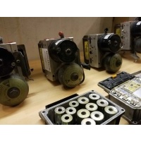 Мерседес насос sbc ремонт востановленная a0054313312 a0054310512 a0044319912