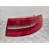 Фонарь задний правый Audi A6(C6) 2010 4F5945096J