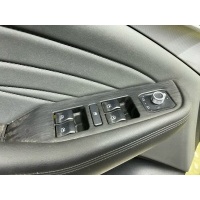 Блок управления стеклоподъемниками Haval F7x (2019-н.в.) 2023 3746500XKQ02A