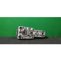 Панель (плата) заднего правого фонаря Volkswagen Passat B2 1988 321 945 257 D