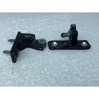 петля двери Mercedes-Benz C W205 2014 A2057200237